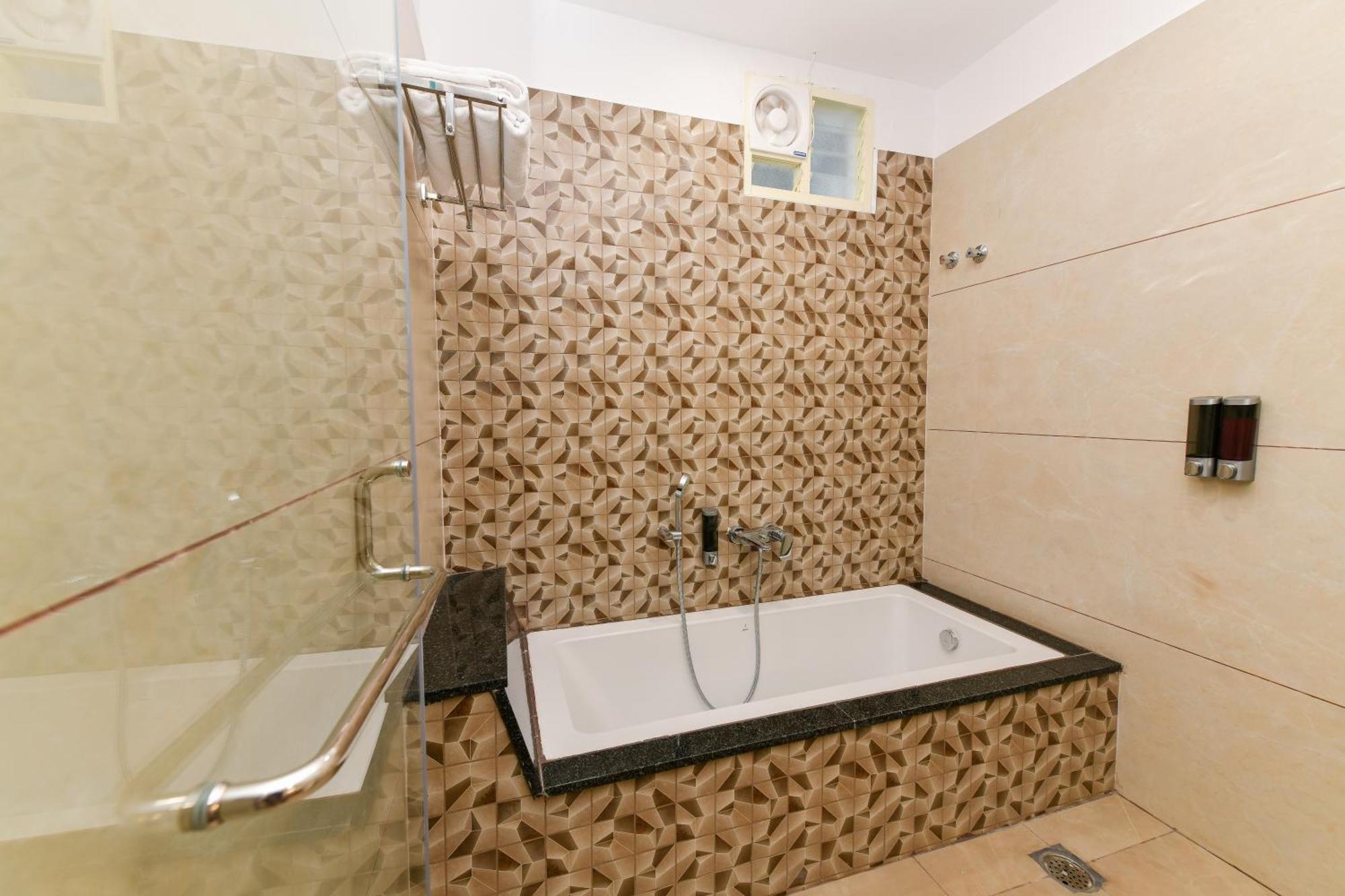 Hotel Shine International Mysore Exterior foto